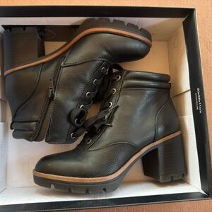 Naturalizer Black Madalynn 3 Lace-Up Chunky Heel Boots